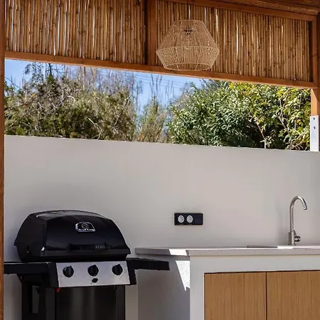 Isla Luxury - Private Pool - 100m From The *