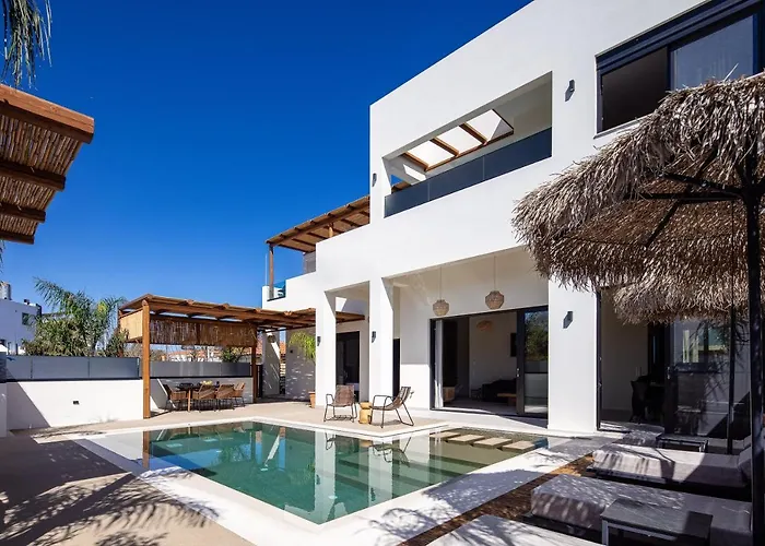 Isla Luxury - Private Pool - 100m From The * Retimno