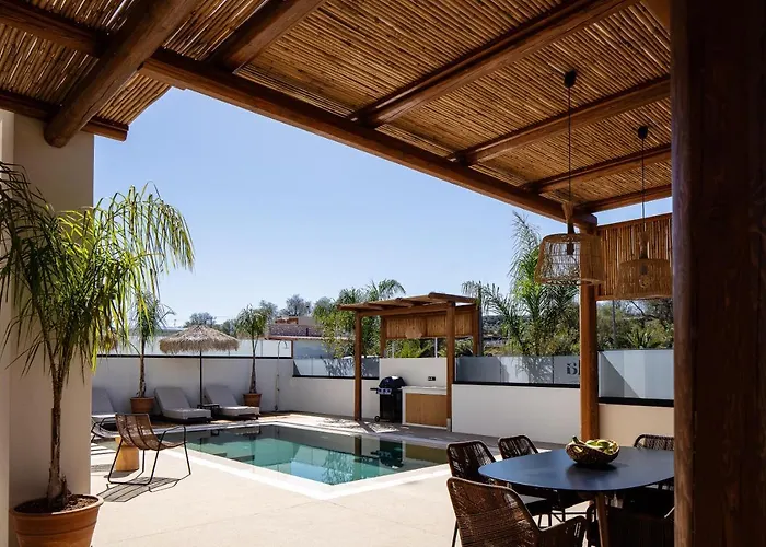 Apartament Isla Luxury - Private Pool - 100m From The Retimno