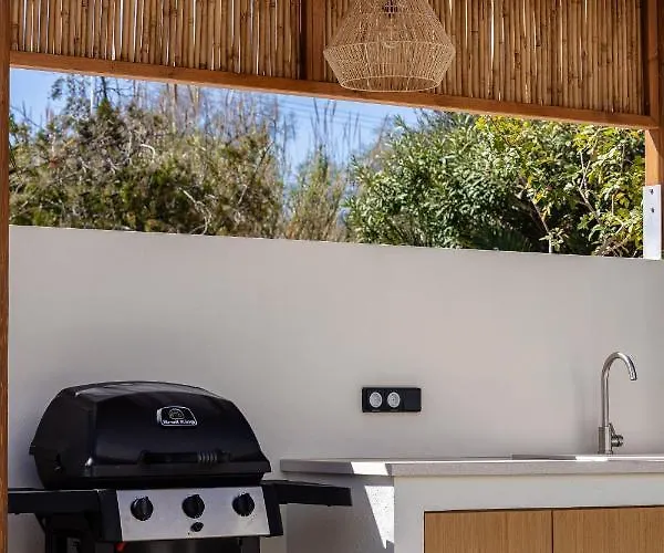 Isla Luxury - Private Pool - 100m From The *